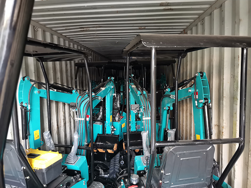 KV12 Mini Excavators are boxed and shipped KV12 Mini Excavators are boxed and shipped