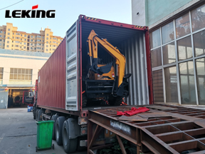 LeKing Machinery exports a batch of Backhoe Loaders to the United States