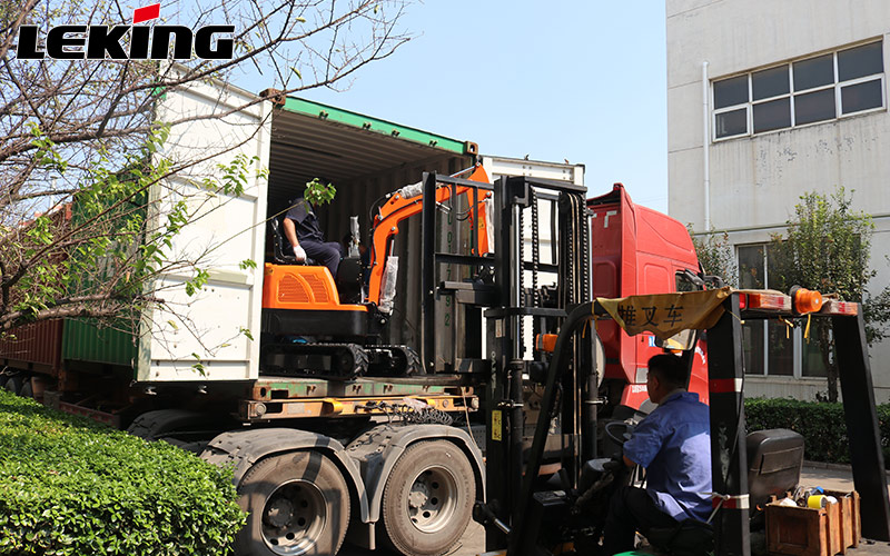 A batch of remote control excavators from LeKing Machinery are exported to Germany A batch of remote control excavators from LeKing Machinery are exported to Germany