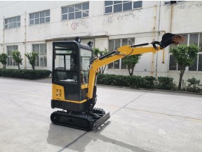 What is the difference between a mini digger and a micro digger?