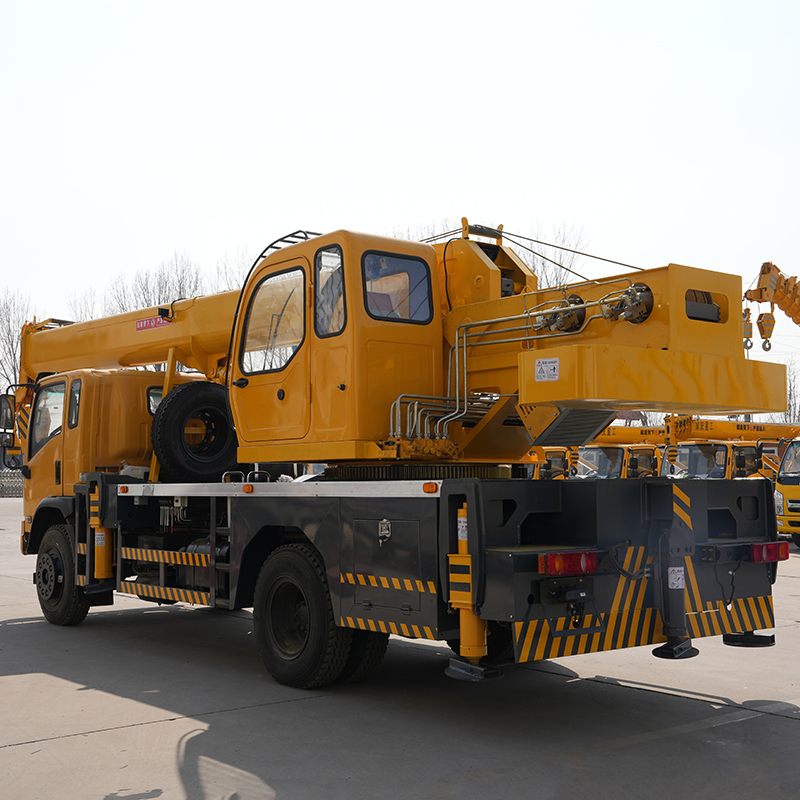 12 tons crane